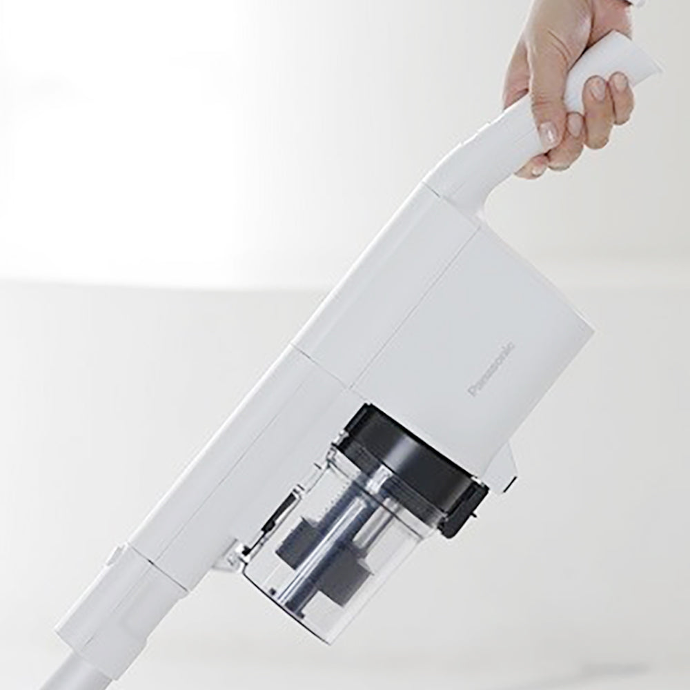 Panasonic 輕巧型無線吸塵機|MC-SB33J