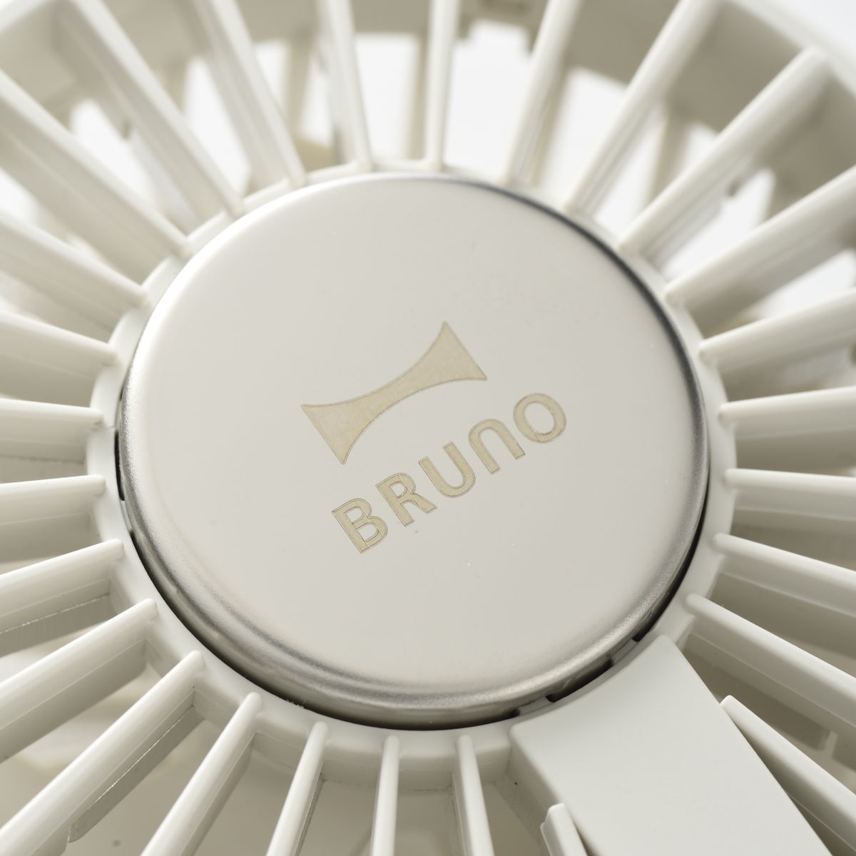 BRUNO 冷涷手提風扇 | BDE070